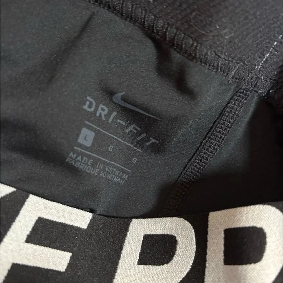 Nike Black and Blue Activewear Bundle size M/L - Picture 6 of 9